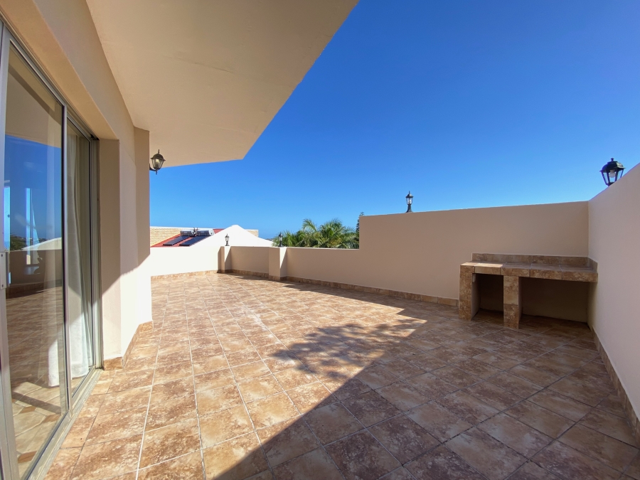 5 Bedroom Property for Sale in Cintsa East Eastern Cape